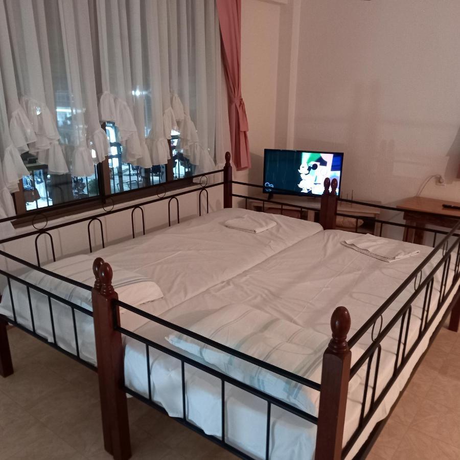 Μαρου Rooms Olympiakí Aktí エクステリア 写真