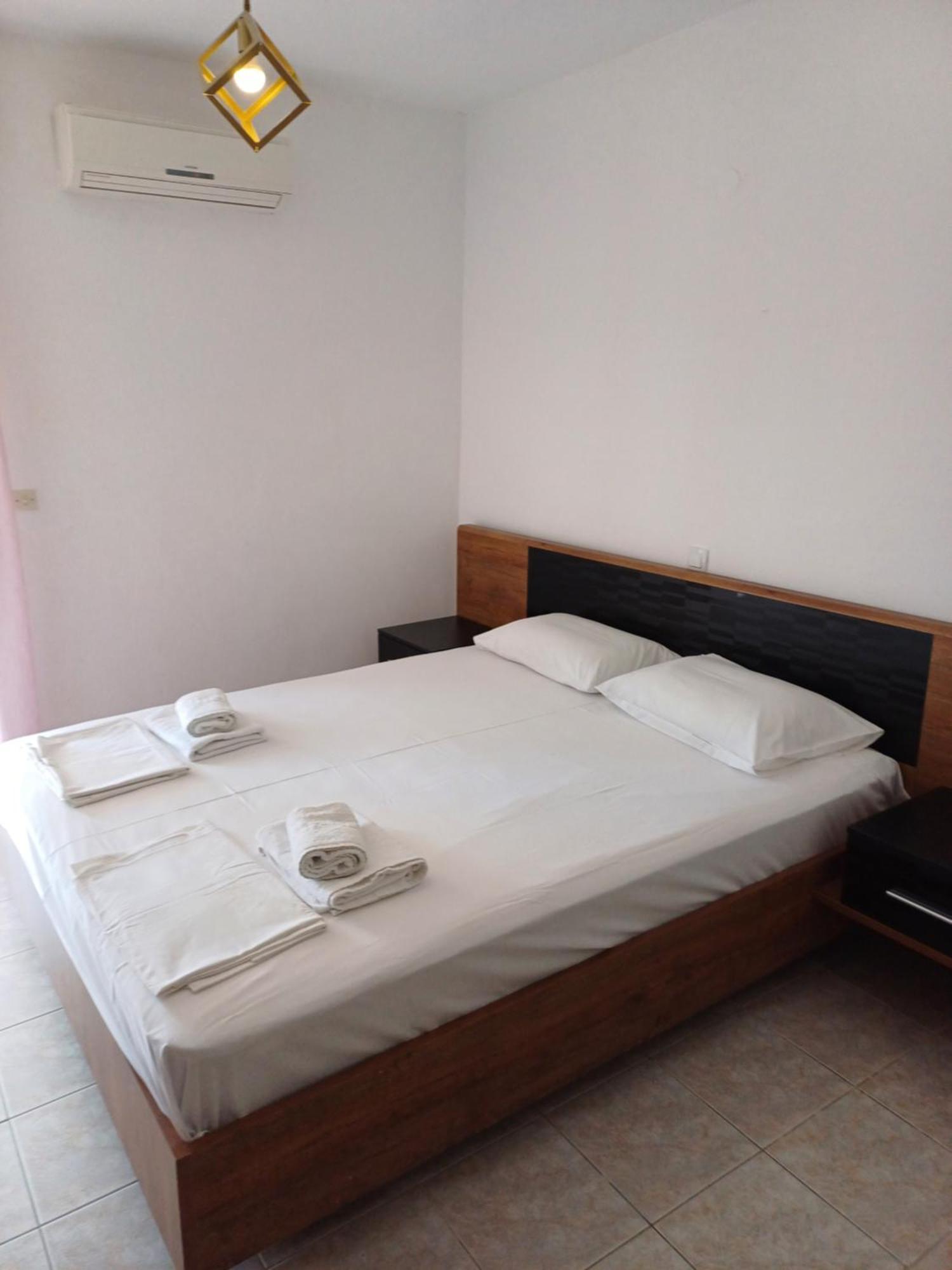Μαρου Rooms Olympiakí Aktí エクステリア 写真